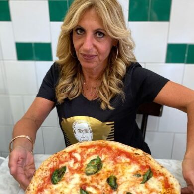 La pizza è “donna”: la storia di Daniela Condurro de l’Antica Pizzeria Da Michele