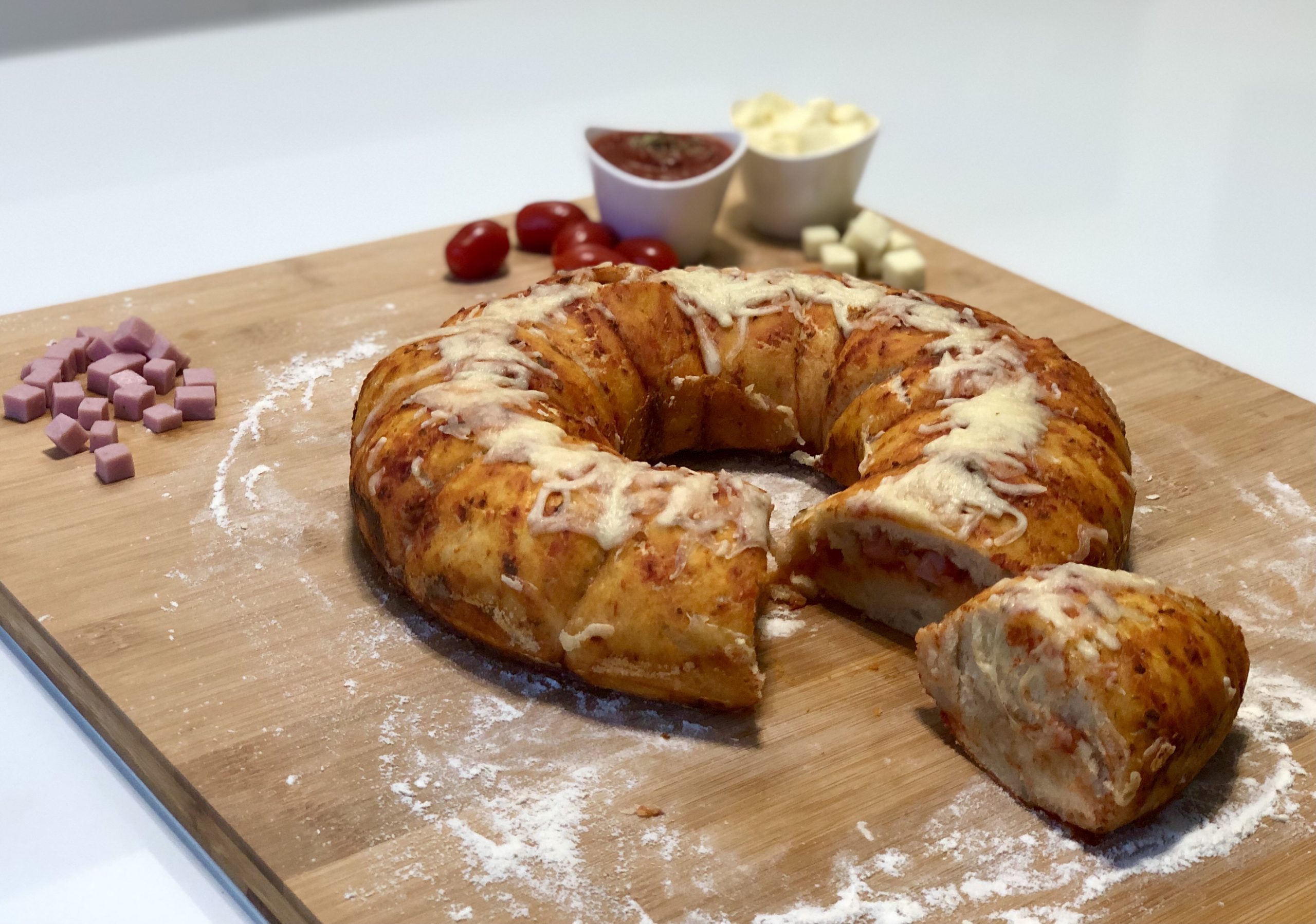 Ciambella pizza: ecco la ricetta semplice e veloce