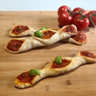 Fruste alla pizzaiola: ecco la ricetta semplice e veloce